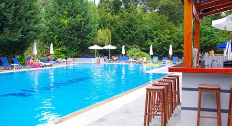 CNic Hellinis Hotel