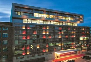 SIDE Design Hotel