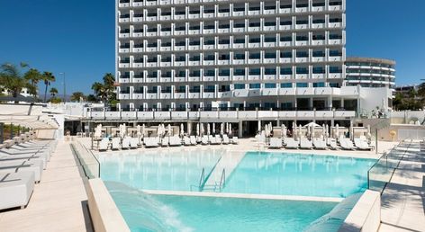 Hotel Caserio