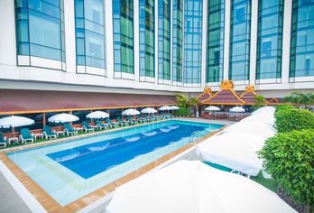 Hotel, The Empress Hotel