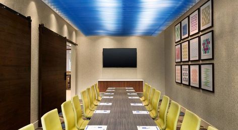 Holiday Inn Express NYC Brooklyn - Sunset Park