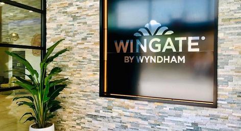 Wingate by Wyndham Long Island City