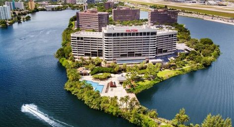 Hilton Miami Airport Blue Lagoon