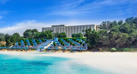 BM Beach Hotel