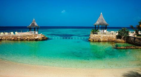 SeaGarden Beach Resort