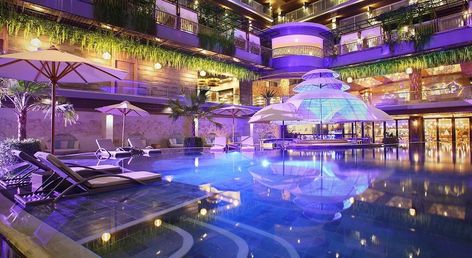 The Crystal Luxury Bay Resort