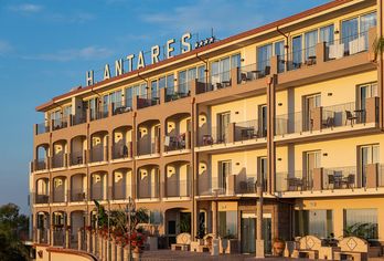 Hotel Antares
