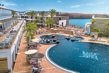 Mirador Papagayo by LIVVO