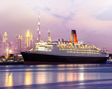 Queen Elizabeth 2-1