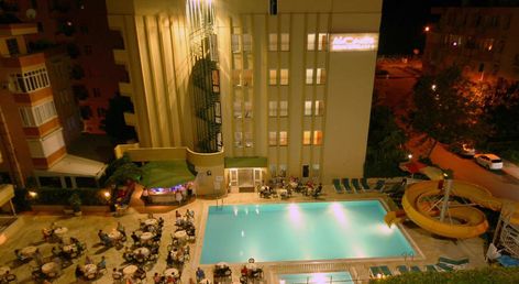 Kleopatra Beach Hotel