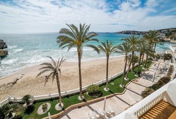 Hotel, Nixe Palace