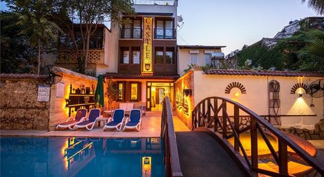 Castle Old Town Hotel