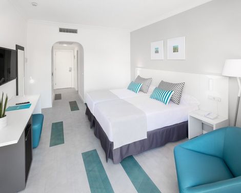 BlueSea Interpalace-0
