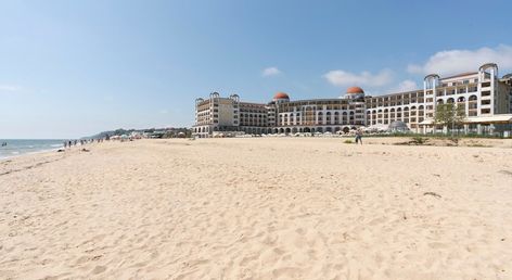 Alua Helios Bay