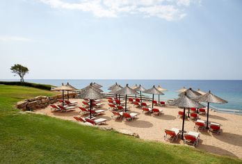 Hotel, Istion Club