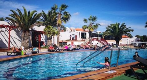 Bungalows Castillo Club Lake