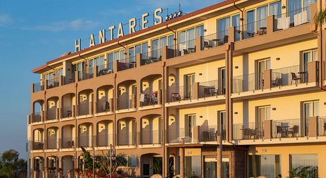 Hotel Antares