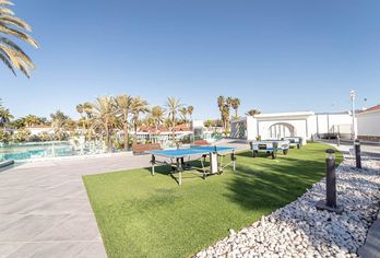 DunaGolf Suites