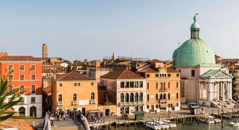 NH Venezia Santa Lucia