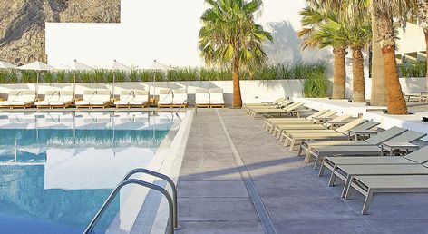 Kamari Beach Hotel