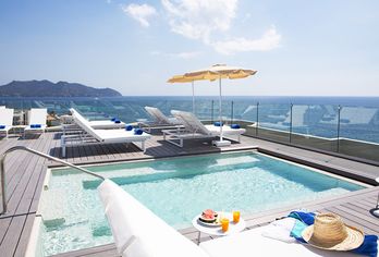 Hotel, Sabina Playa