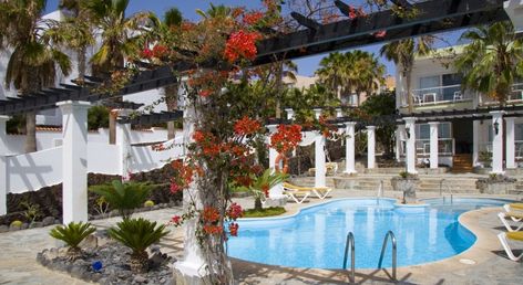 Aparthotel Esquinzo Y Monte del Mar