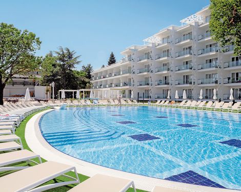 Maritim Hotel Paradise Blue Albena-3