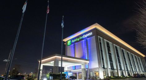 Holiday Inn Express Newark Airport - Elizabeth