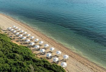 Hotel, Portes Theros