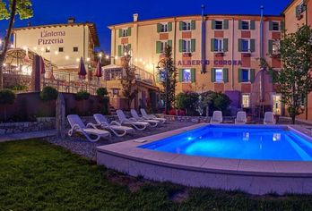 Hotel Corona