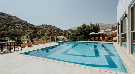 Petra Hotel