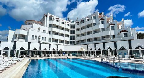 Roseira Beach Resort
