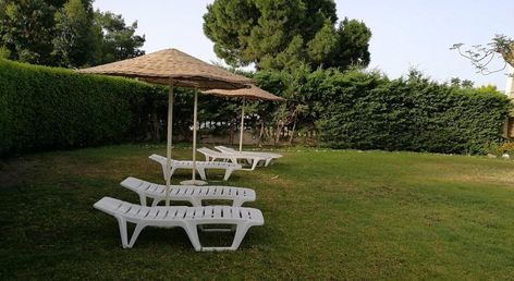 Golden Days Hotel