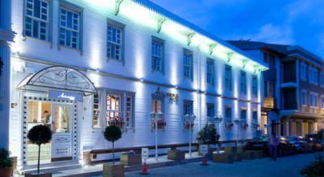 Avicenna Hotel