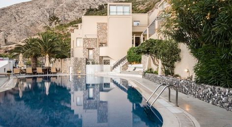Antinea Suites & Spa Hotel