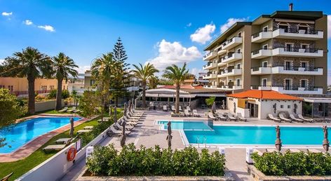 Petousis Hotel & Suites