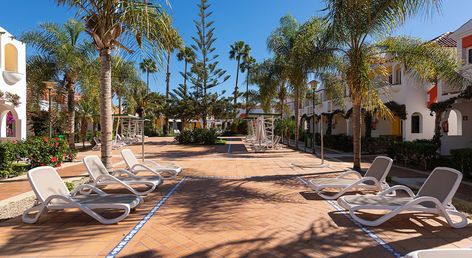 Bungalows Cordial Green Golf