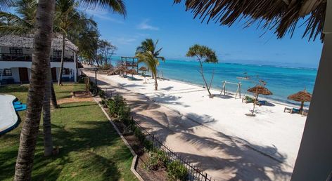 Nest Style Beach Zanzibar