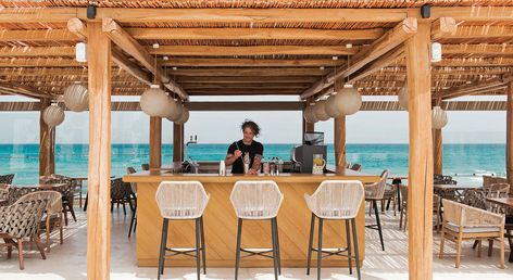 Club House Hotel