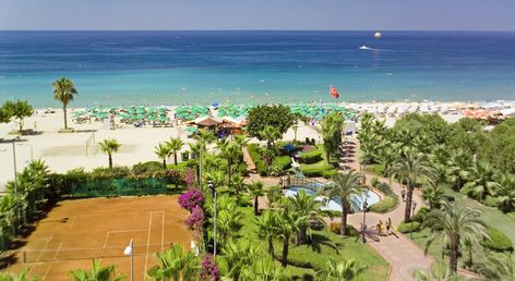 Riviera Hotel & Spa
