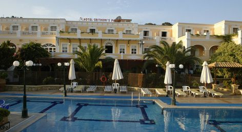 Crithoni's Paradise Hotel