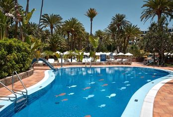 Hotel, Seaside Palm Beach