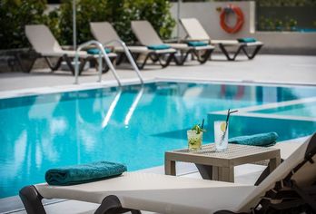 Hotel, Petousis Hotel & Suites