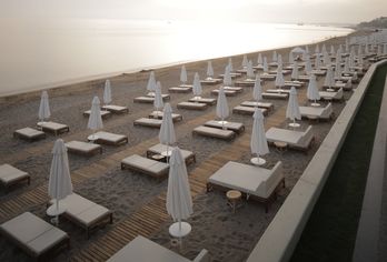 Acanthus Cennet Barut Collection