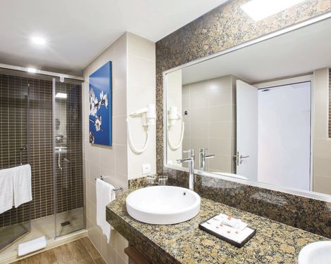 Hotel Riu Bravo-0
